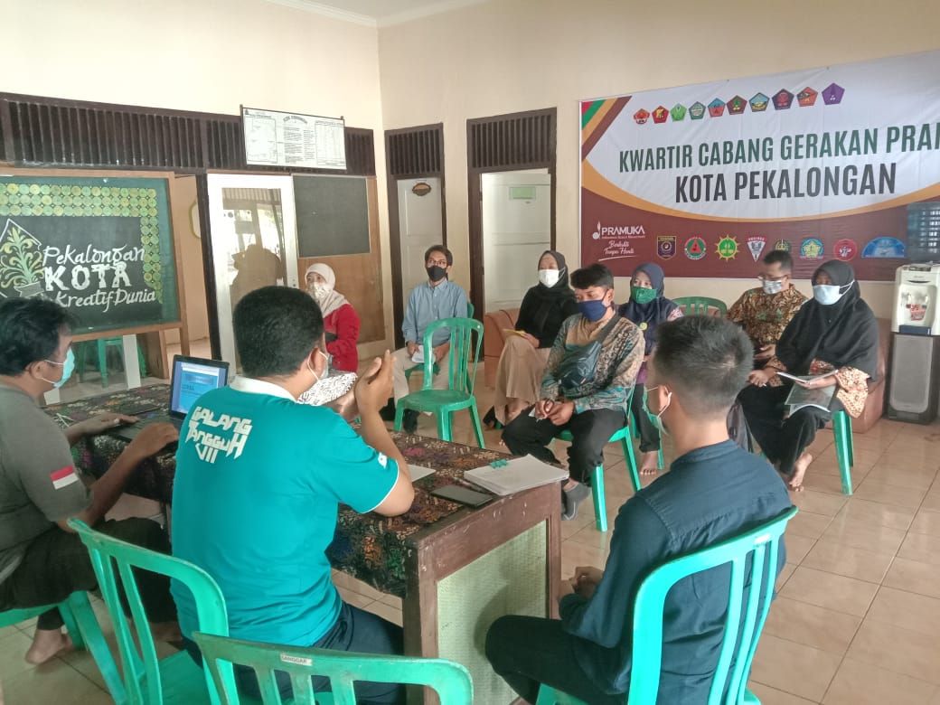 TIM PELAKSANA PENGEMBANGAN GUDEP MANTAP KWARCAB KOTA PEKALONGAN PERSIAPKAN PORTOFOLIO GUDEP MANTAP MELALUI KEGIATAN FOCUS GROUP DISCUSSION (FGD)