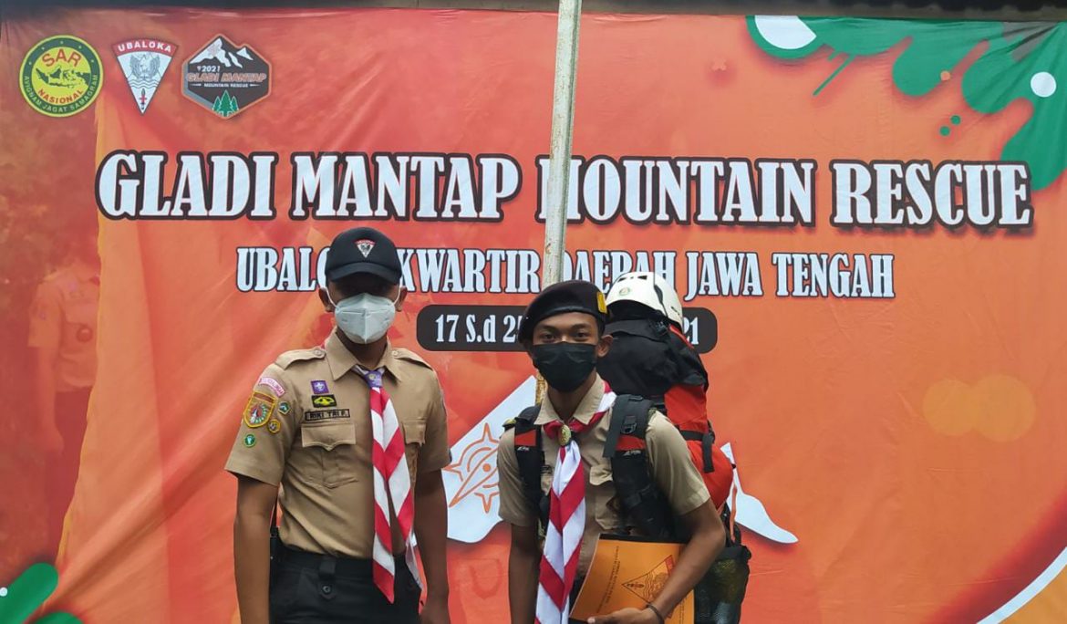 2 ANGGOTA UBALOKA KOTA PEKALONGAN MENGIKUTI KEGIATAN GLADI MANTAP MOUNTAIN RESCUE KWARDA JAWA TENGAH TAHUN 2021